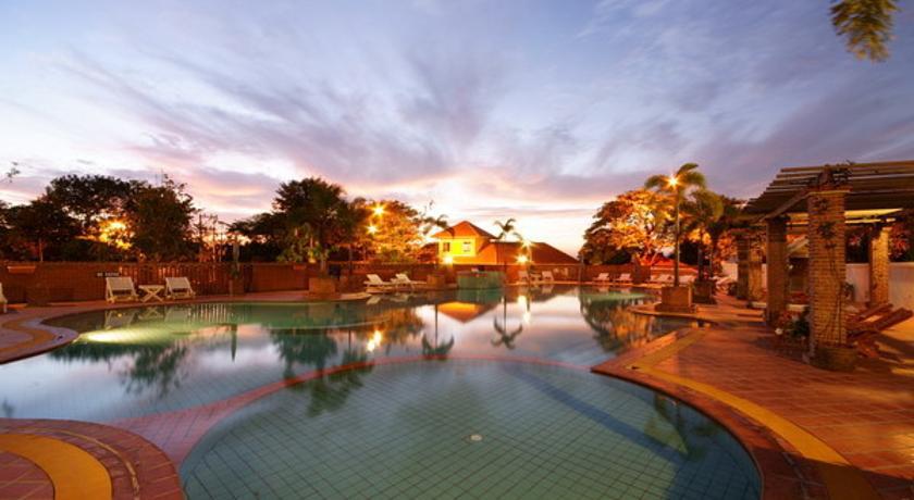 Cross Pattaya Pratamnak Hotel Eksteriør billede